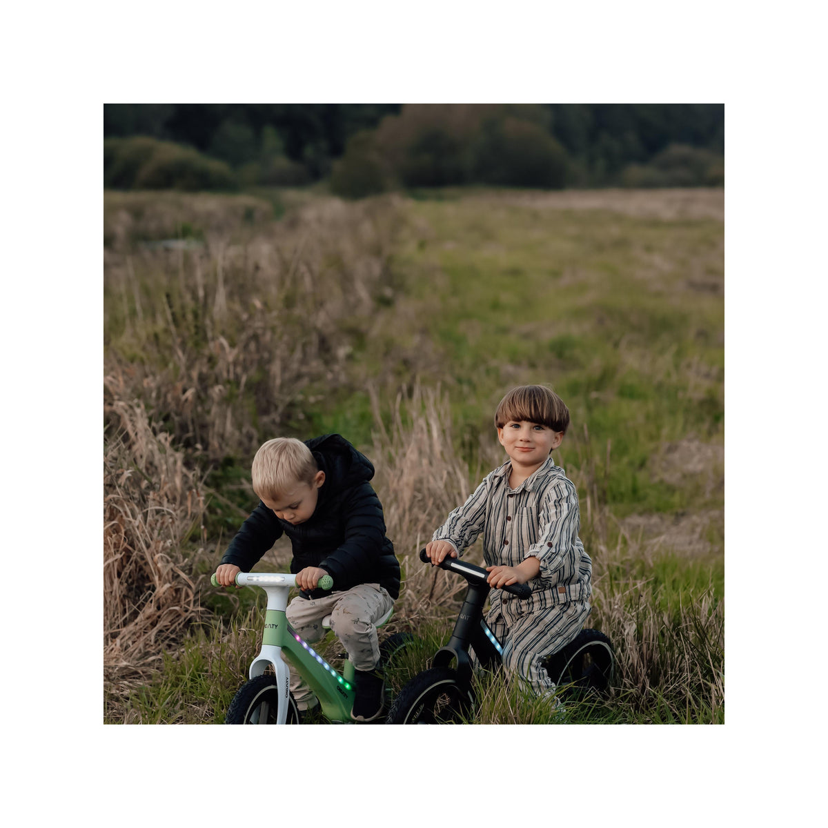 Chanty Go Grøn Bicicletta da Corsa | Con Luce Integrata