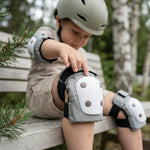 Casco per bambini CHANTY + set protezioni – Beige sabbia