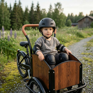 Casco per bambini CHANTY + set protezioni – Nero